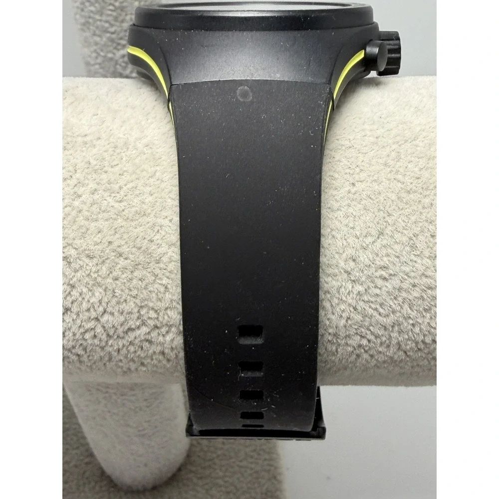 Reebok Mens Watch‎ New Battery 44MM 9